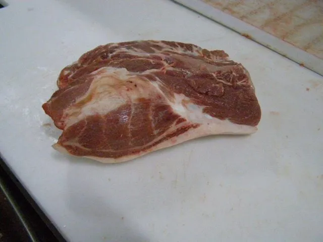 фотография продукта Мясо свинины в отрубах